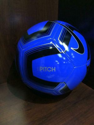 Nike Pitch Soccer Ball Royal Blue- כדור כדורגל של נייק.